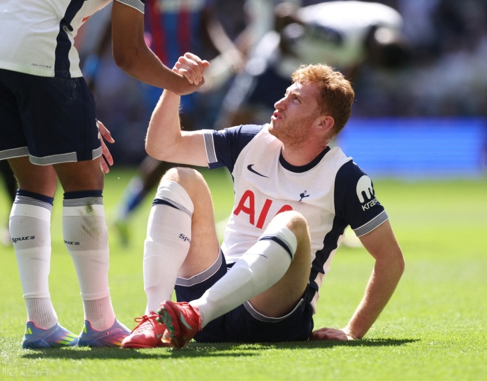 包含热刺主场告负，连续三场不胜的词条