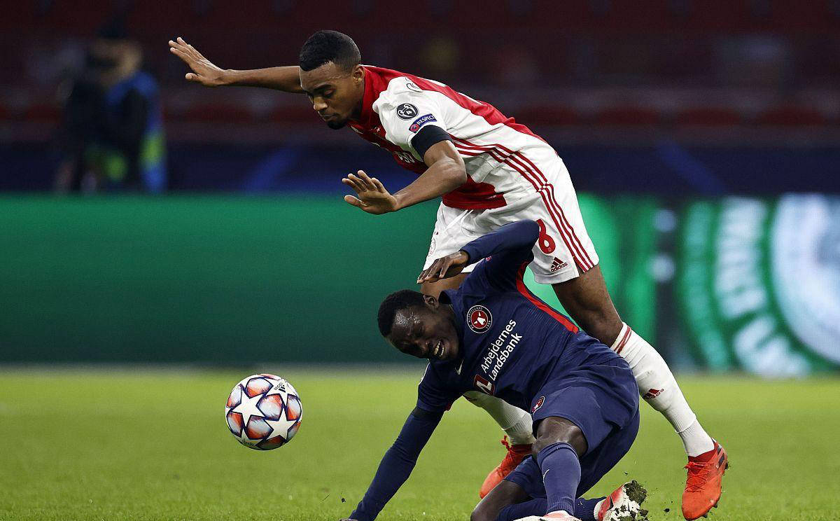 杏彩体育在线登录-关于阿贾克斯大胜，小组出线前景明朗的信息