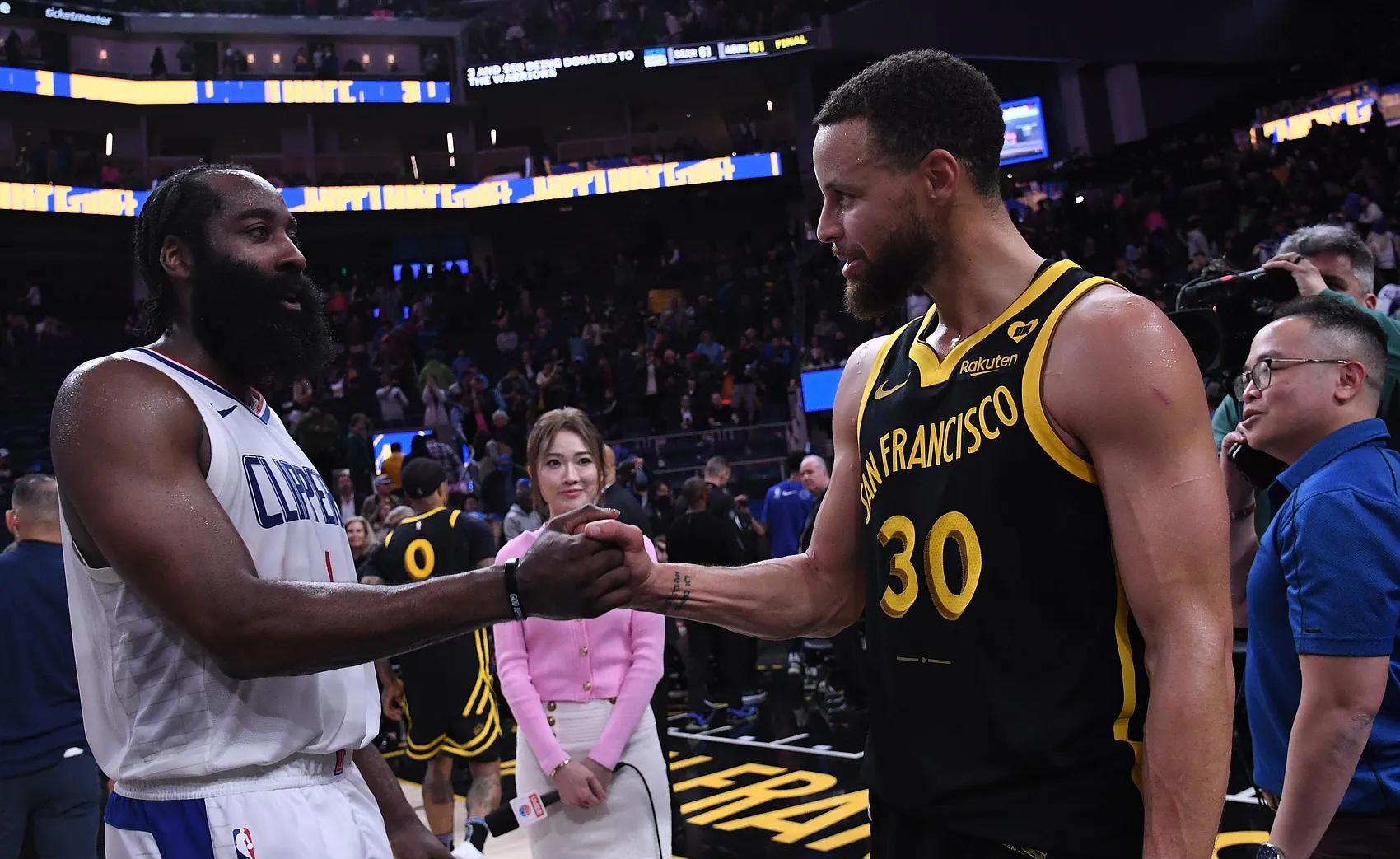 杏彩体育官网-包含平局之后，篮球联赛震撼人心的结果引发热议的词条