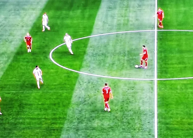 墨西哥队在比洲杯比赛中迎来胜利！