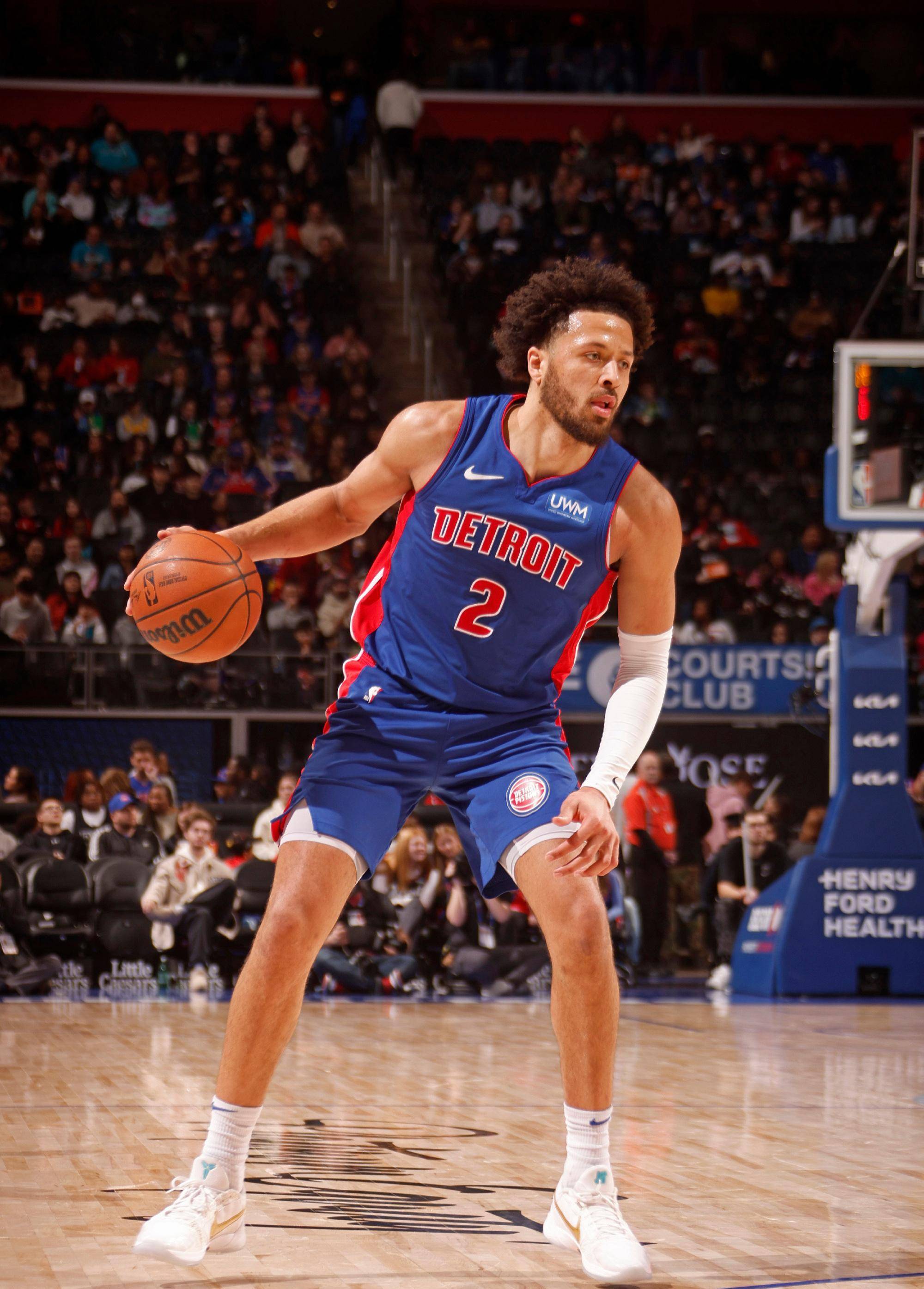 杏彩体育地址-关于活塞球员集体爆发，率先打破不败记录的信息