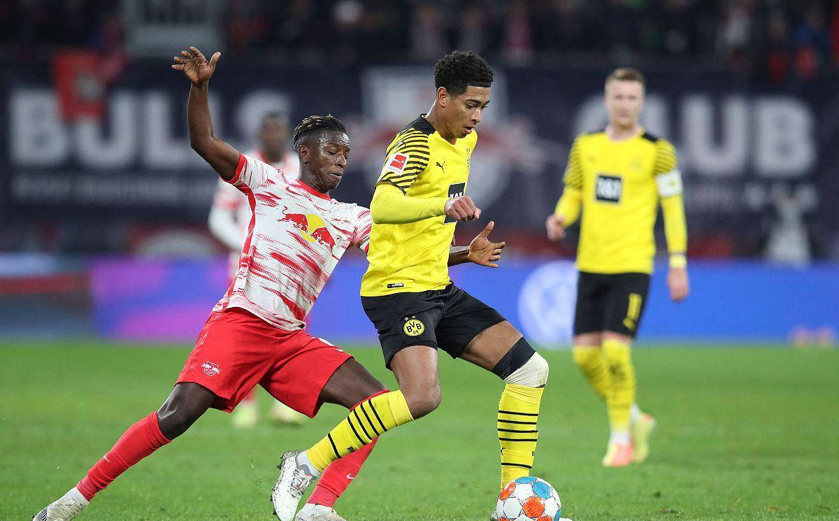 杏彩体育官方入口-多特蒙德主场大胜，继续保持不败势头