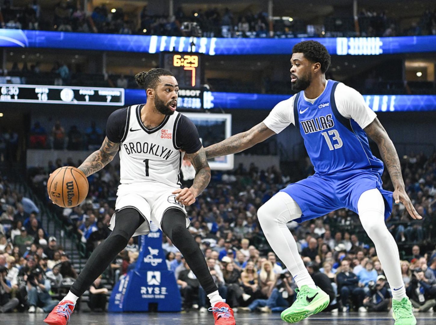 杏彩体育网页版-关于篮网队将迎战尼克斯，客场备战关键战役稳扎稳打的信息