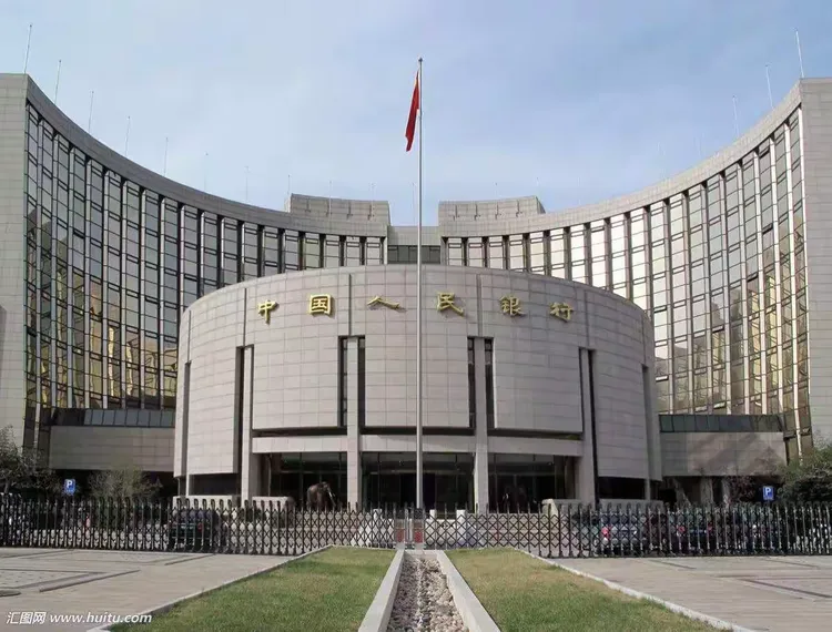 关于大连人民银行中后场相继犯错，导致失利的信息