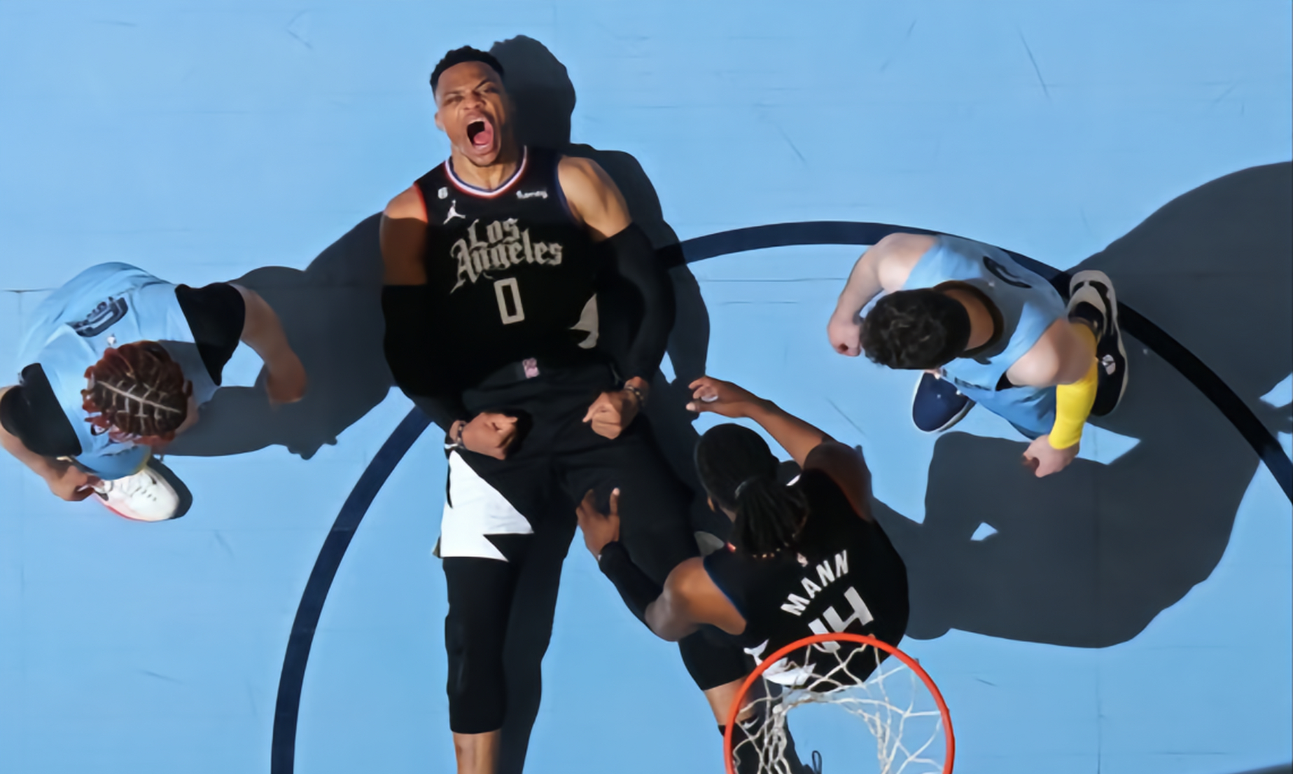 关于快船横扫魔术,连胜领跑西部的信息 关于快船横扫魔术,连胜领跑西部的信息