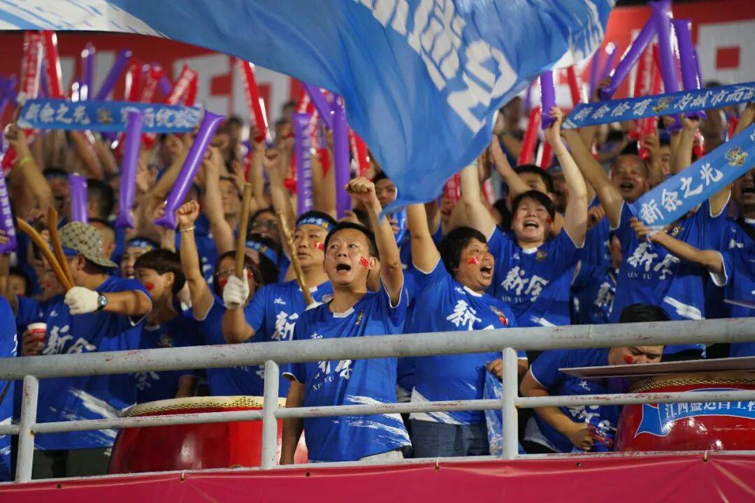 关于北京主场迎战青岛,双方实力均衡,观众期待精彩表现的信息 关于北京主场迎战青岛,双方实力均衡,观众期待精彩表现的信息