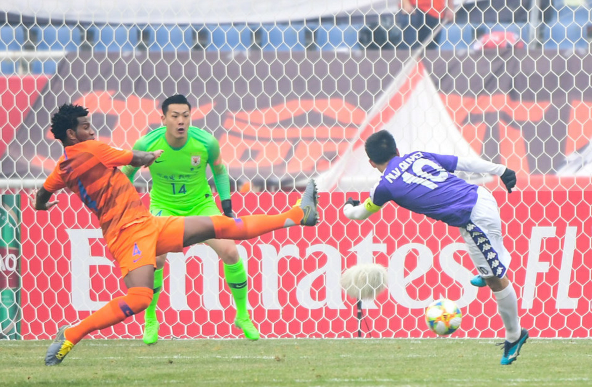 杏彩体育官方登录入口-詹姆斯独挑大梁，骑士队连续战胜劲旅