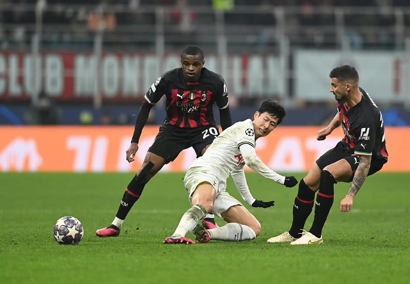 关于热刺备战艰难，主场连败噩耗颁发的信息