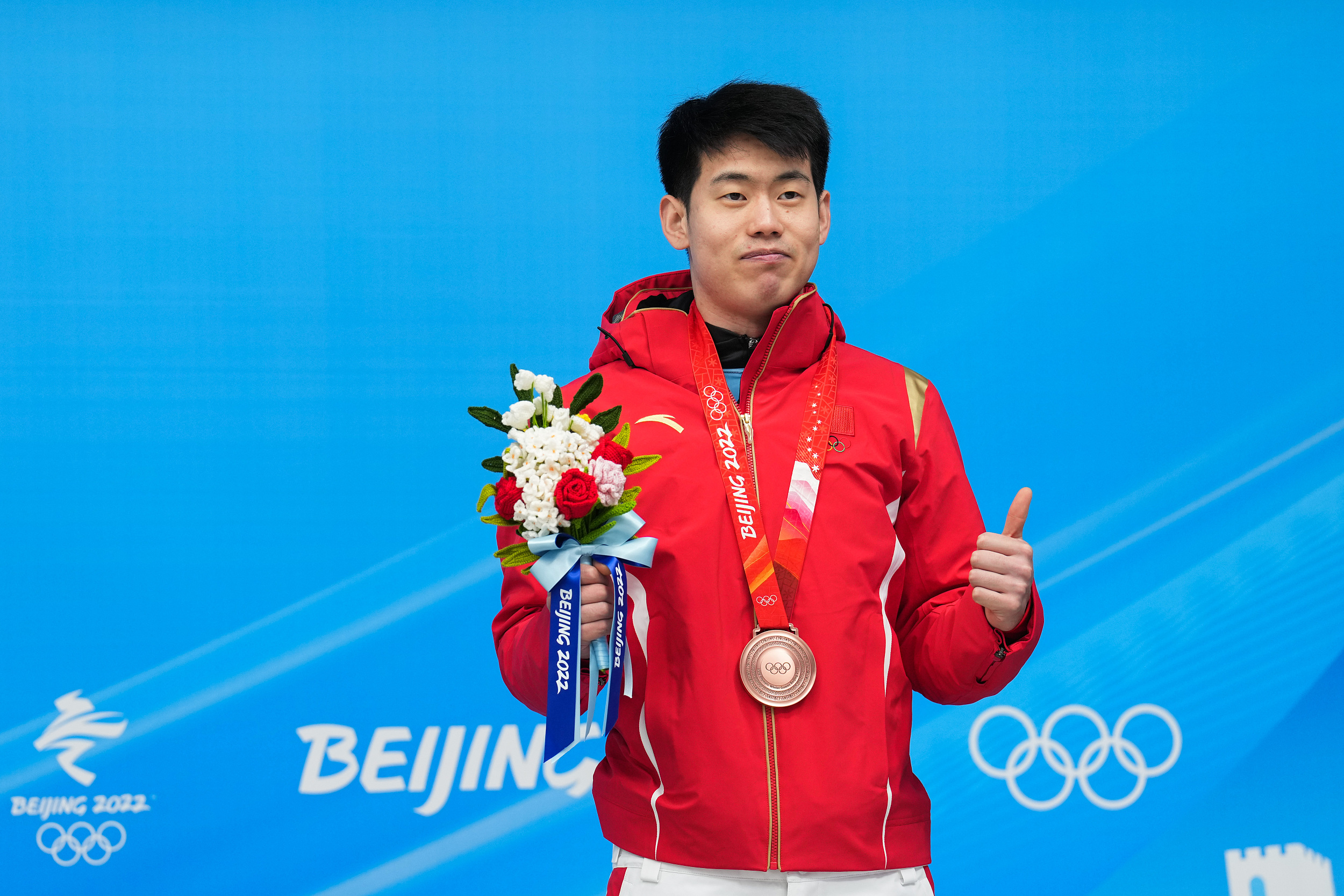 拉脱维亚雪车新秀斩获金牌赢得关注的简单介绍 拉脱维亚雪车新秀斩获金牌赢得关注的简单介绍