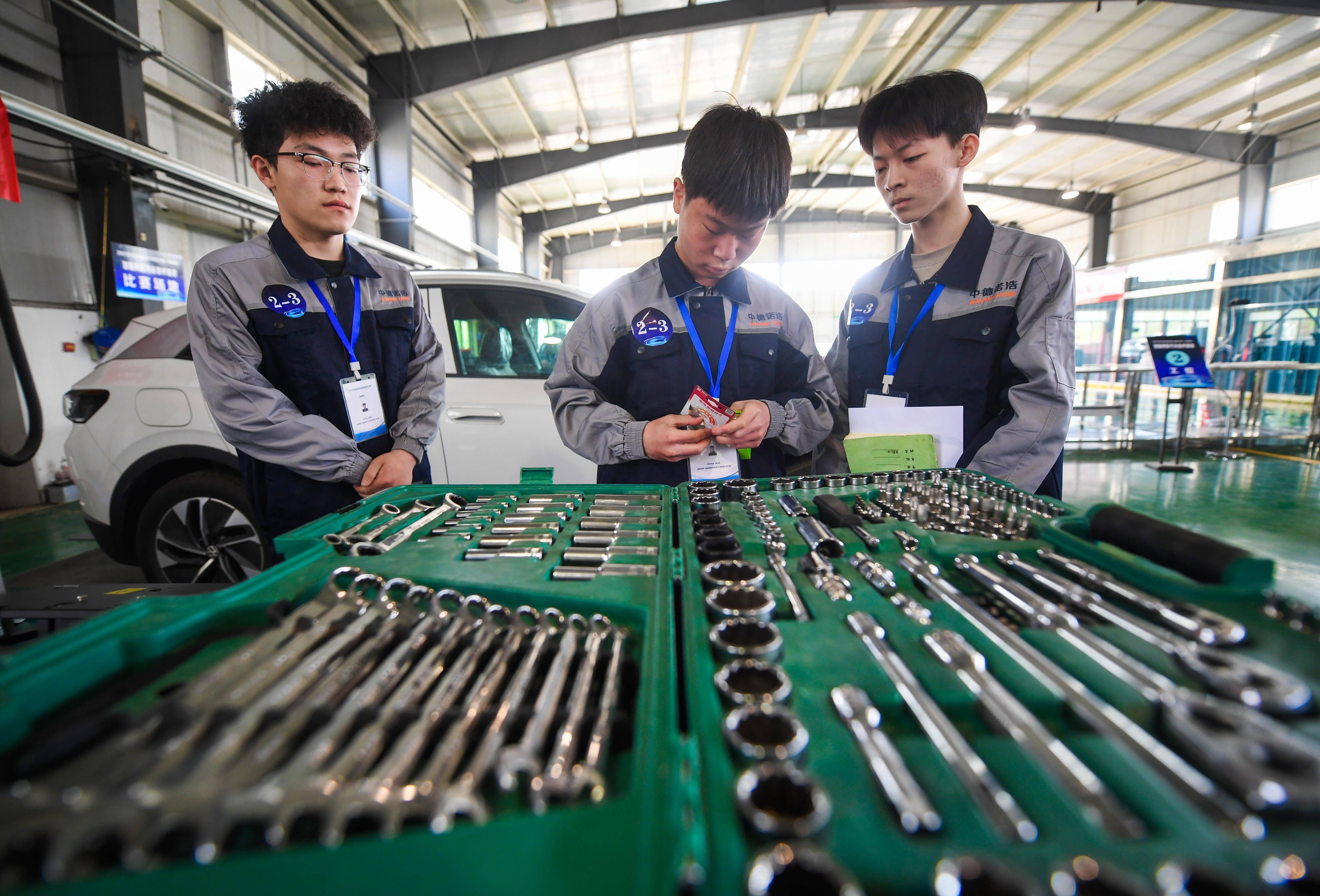 杏彩体育官方登录入口-极致竞技，精湛技艺在比赛场上展露无遗的简单介绍