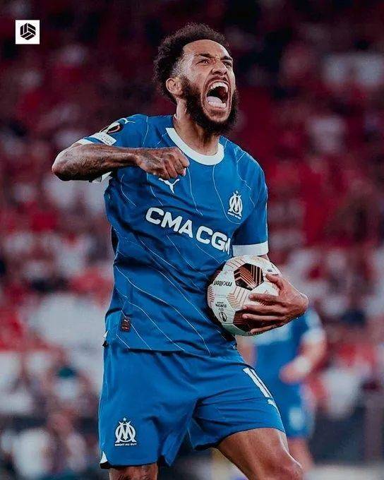 杏彩体育在线-阿贾克斯上演绝杀好戏，斩获三分的简单介绍