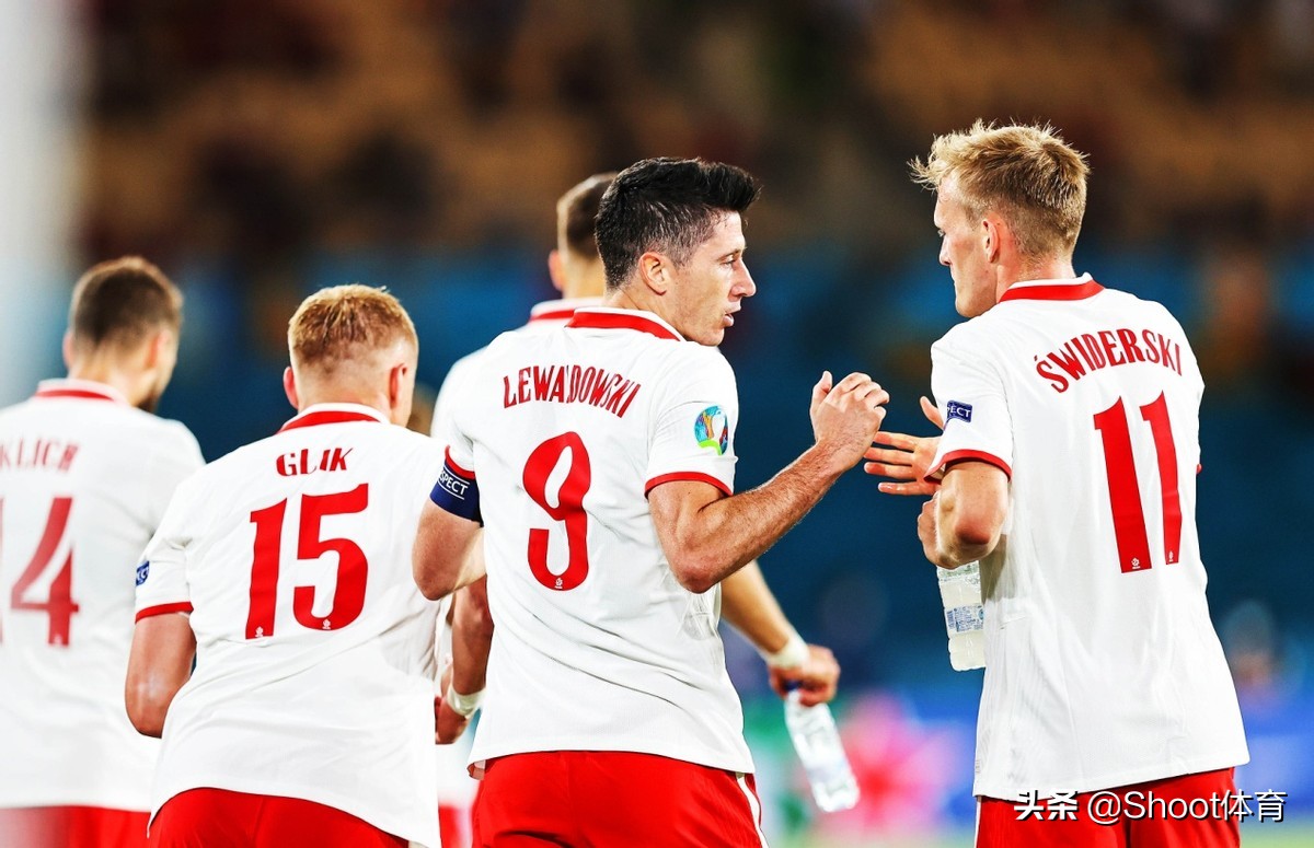 波兰眼泪飘散：瑞典斩获关键胜利的简单介绍