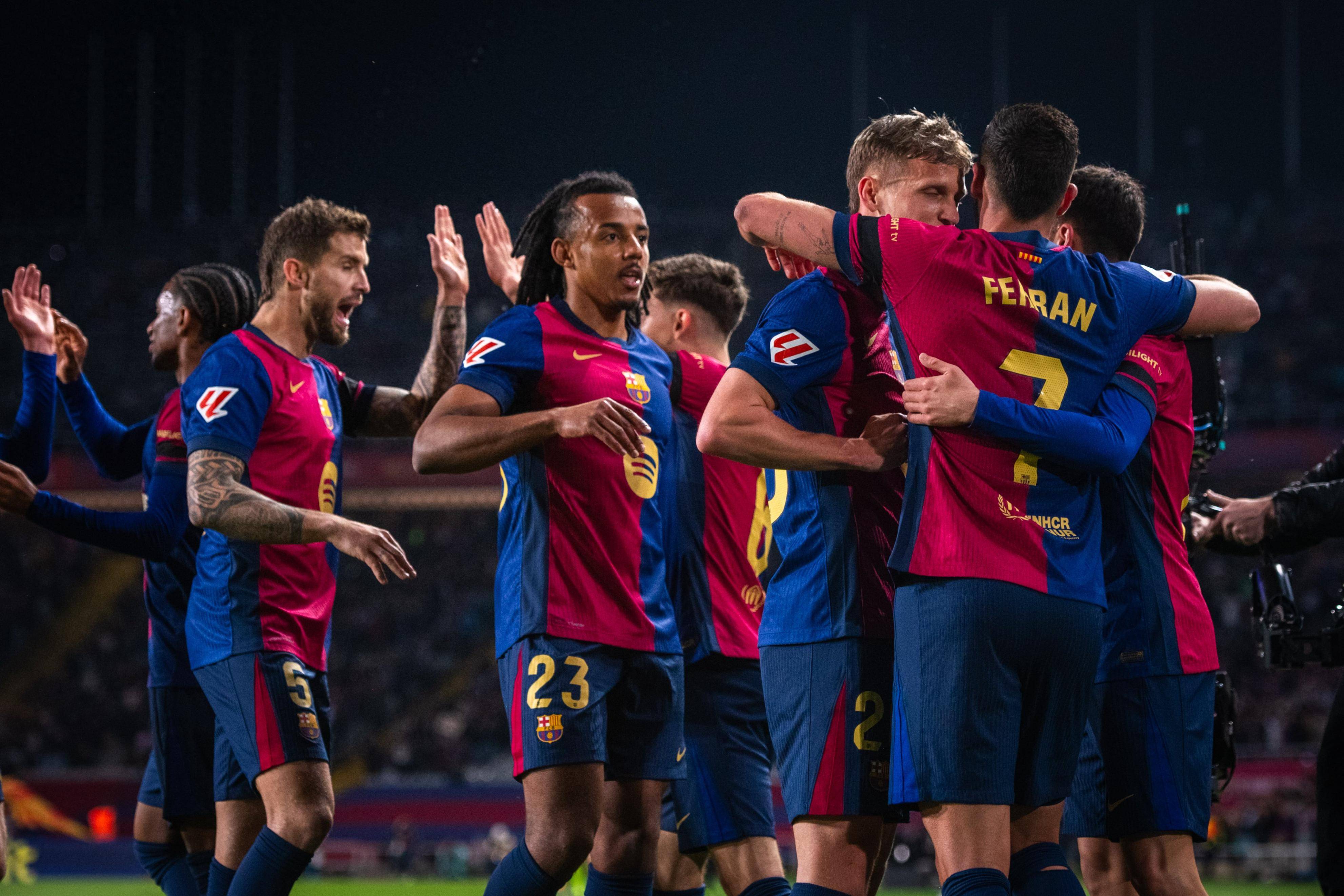 巴萨球员展现出色团队配合,实现连场胜利的简单介绍 巴萨球员展现出色团队配合,实现连场胜利的简单介绍